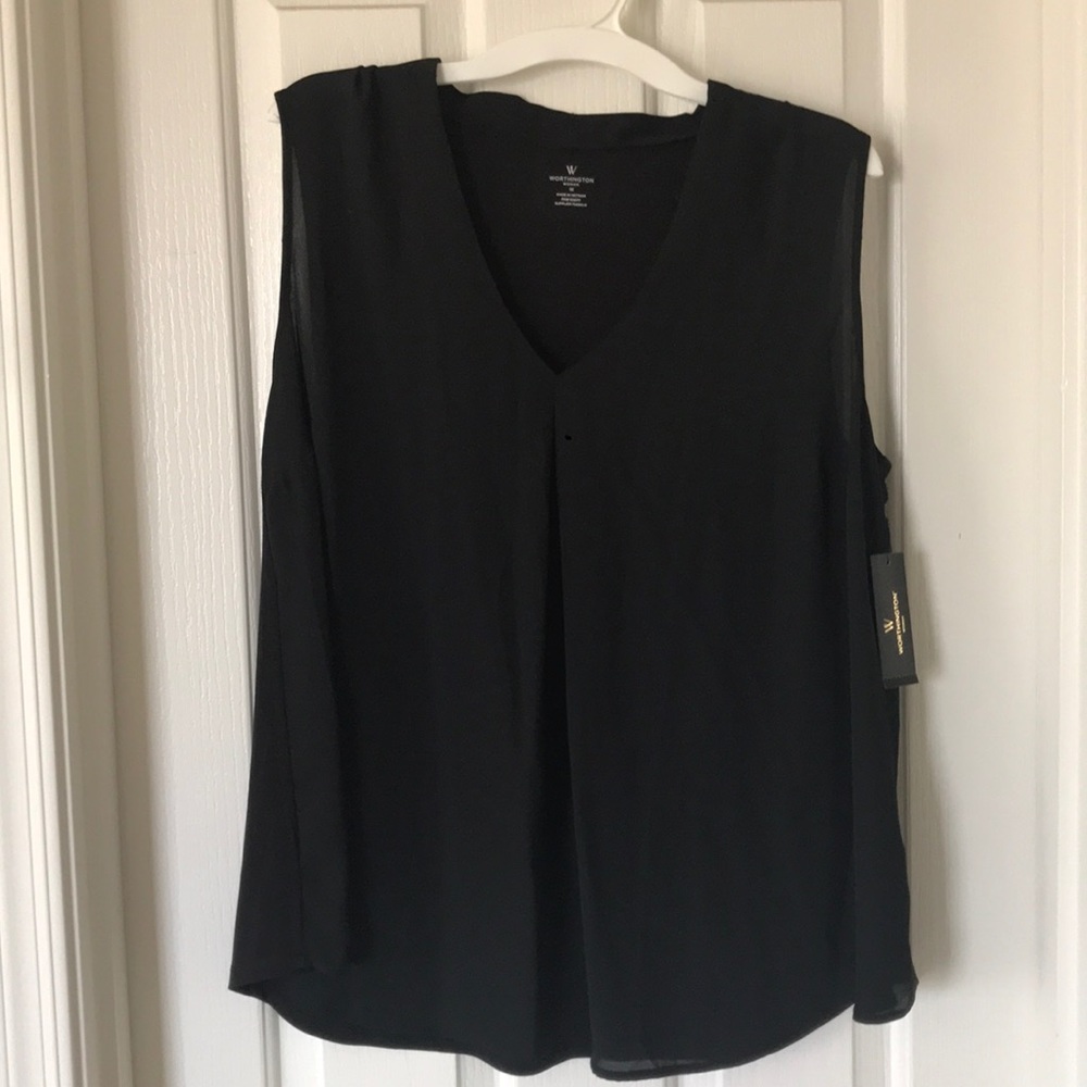 Sleeveless blouse